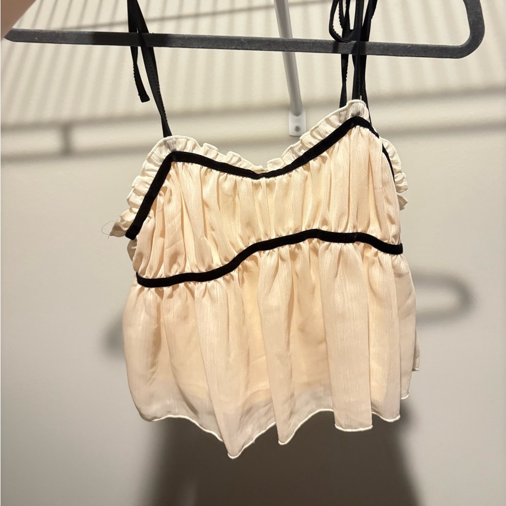 Cream Ruffled Sleeveless Top